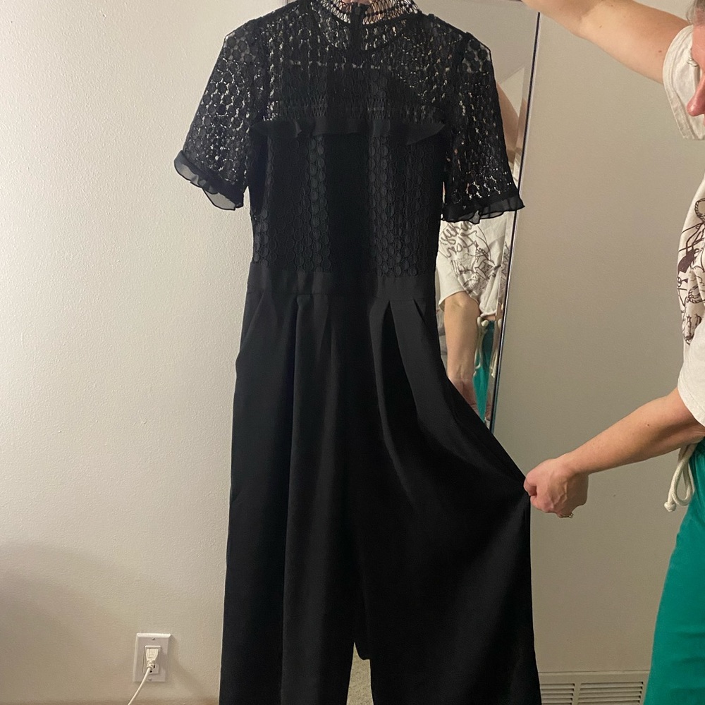 Embroidered jumpsuit -with pockets- (open to offers!)